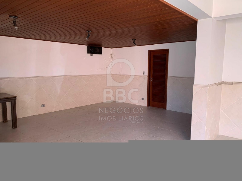 Sobrado à venda com 3 quartos, 250m² - Foto 23