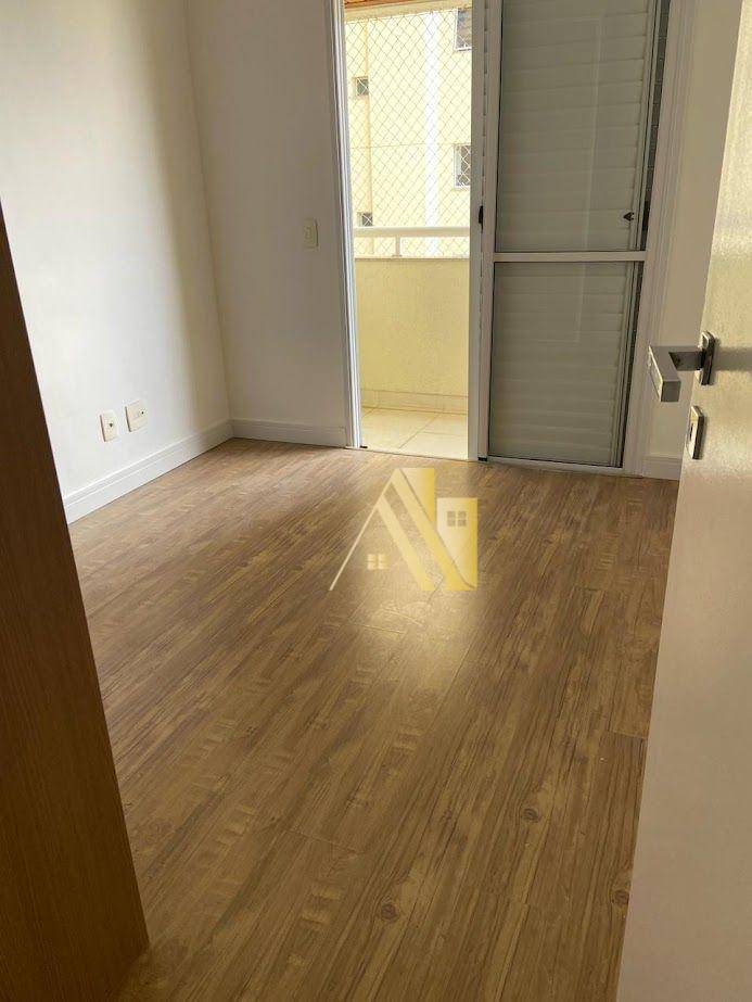 Apartamento à venda com 3 quartos, 114m² - Foto 6