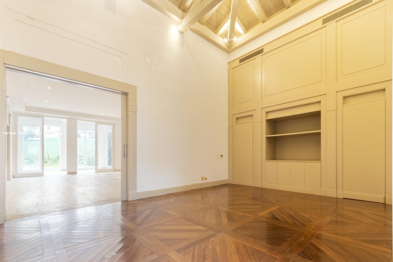 Casa à venda com 4 quartos, 920m² - Foto 28