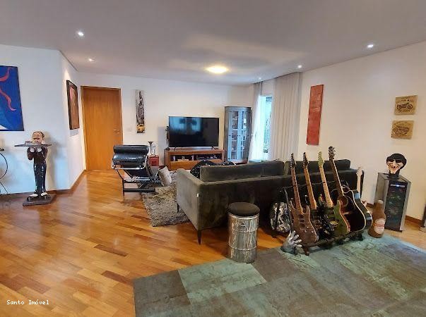 Apartamento à venda com 4 quartos, 253m² - Foto 9