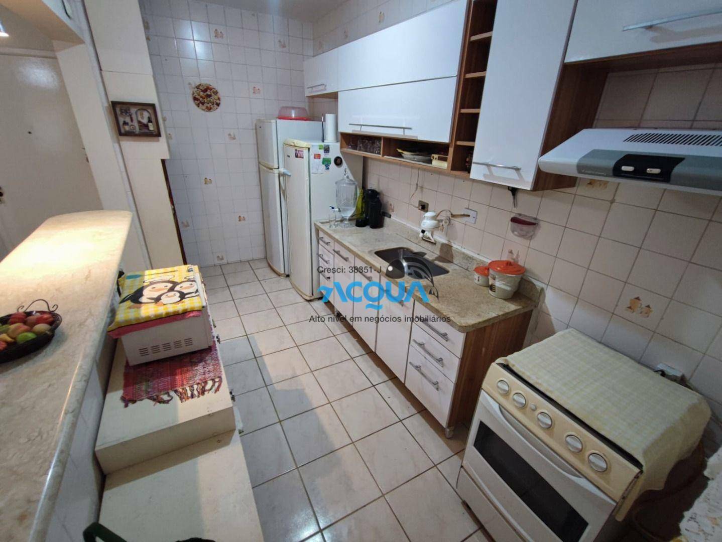 Apartamento à venda com 2 quartos, 70m² - Foto 5