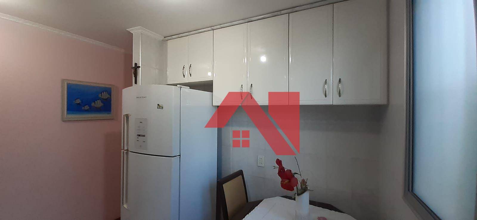 Apartamento à venda com 2 quartos, 50m² - Foto 13