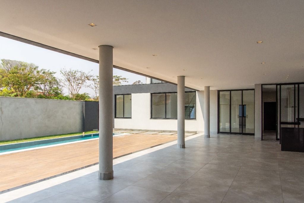 Casa de Condomínio à venda com 4 quartos, 496m² - Foto 4