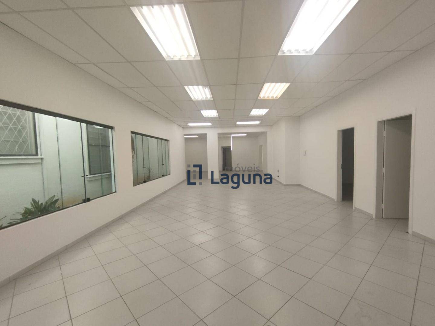 Prédio Inteiro para alugar, 1500m² - Foto 2