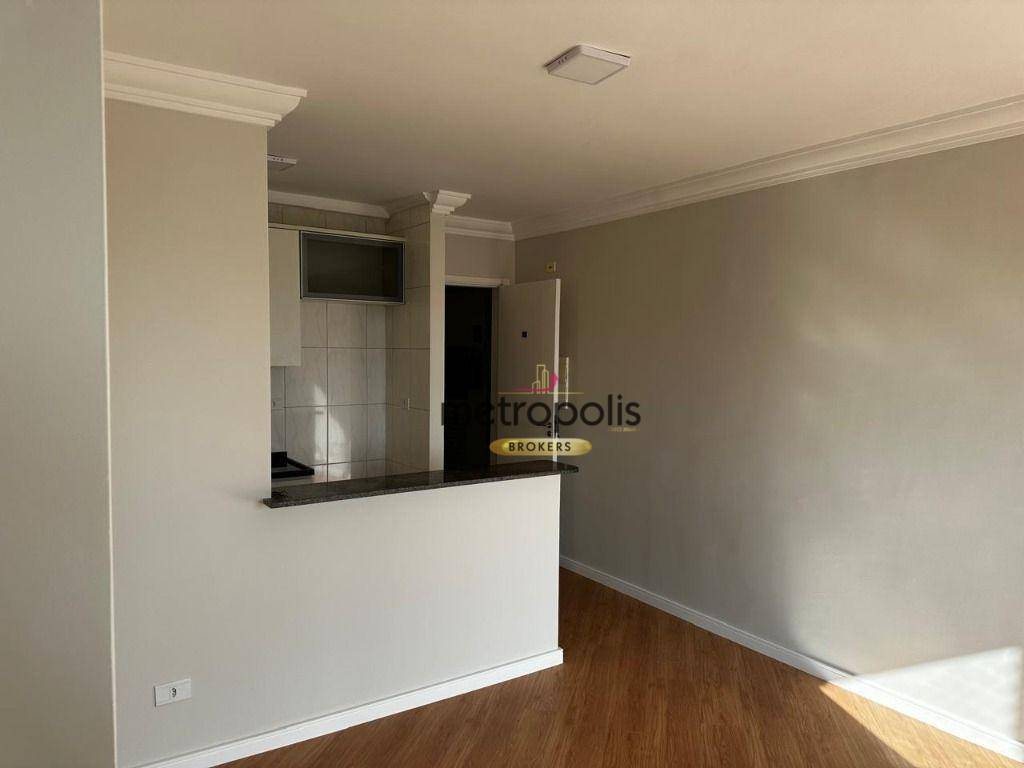 Apartamento à venda com 2 quartos, 46m² - Foto 2