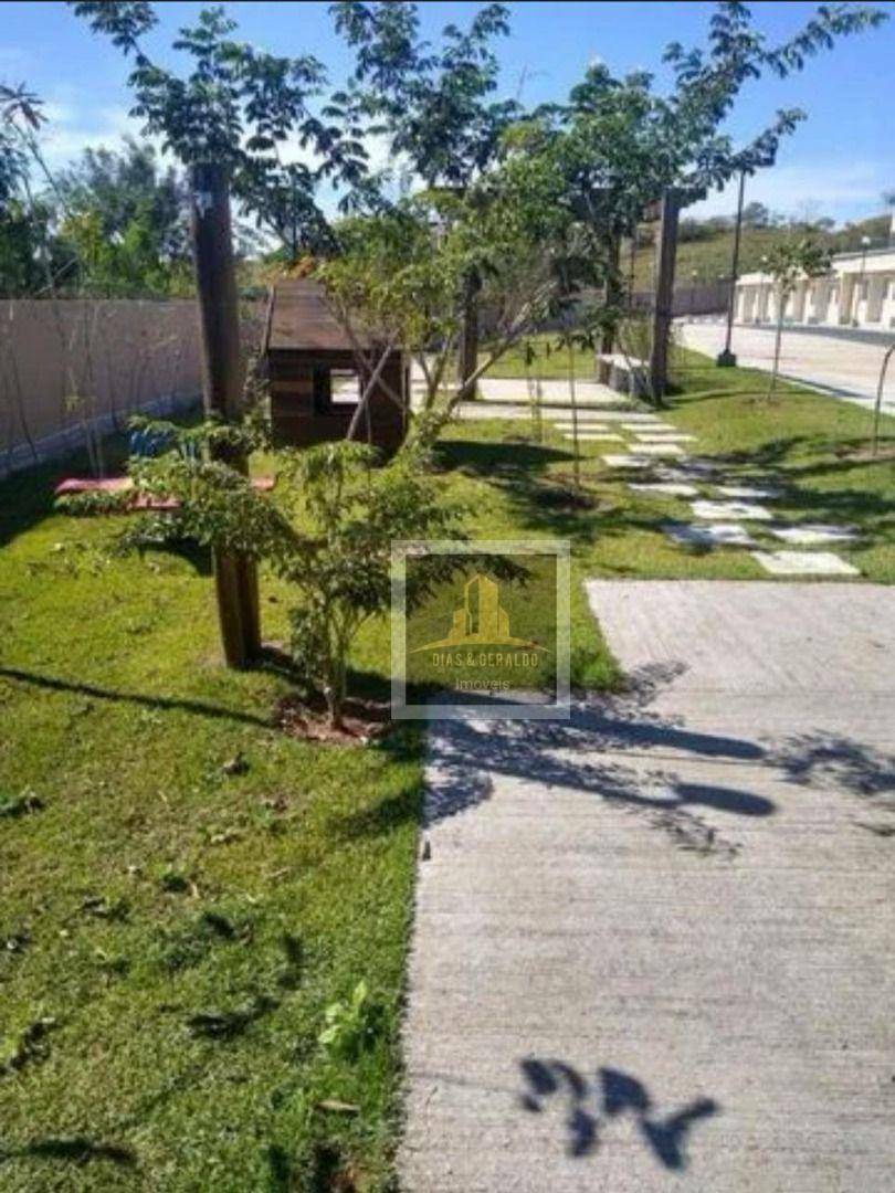 Apartamento à venda com 2 quartos, 43m² - Foto 14
