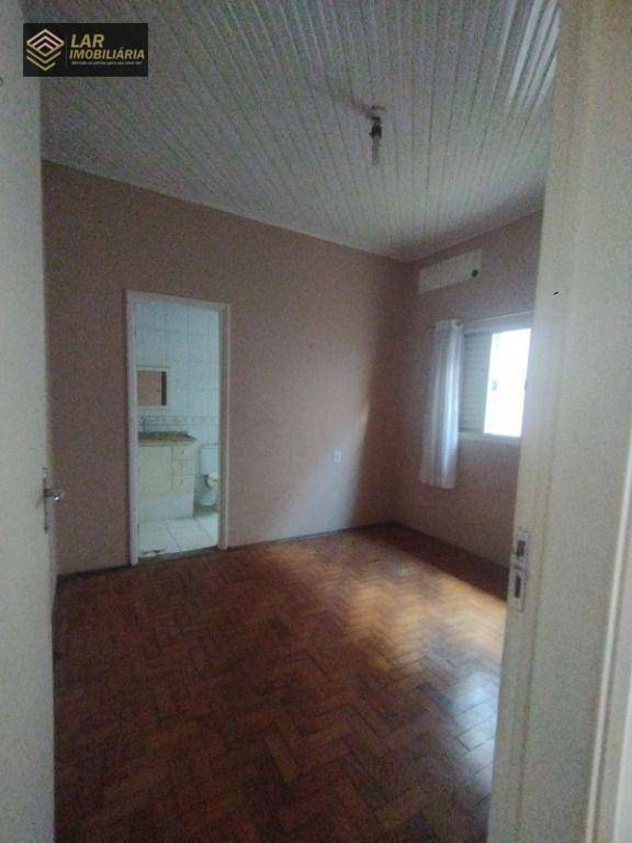 Casa à venda com 3 quartos, 231m² - Foto 17