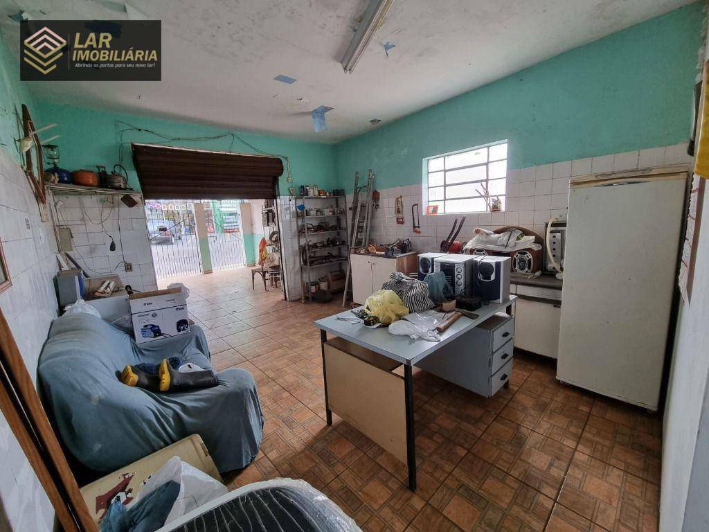 Casa à venda com 2 quartos, 190m² - Foto 29