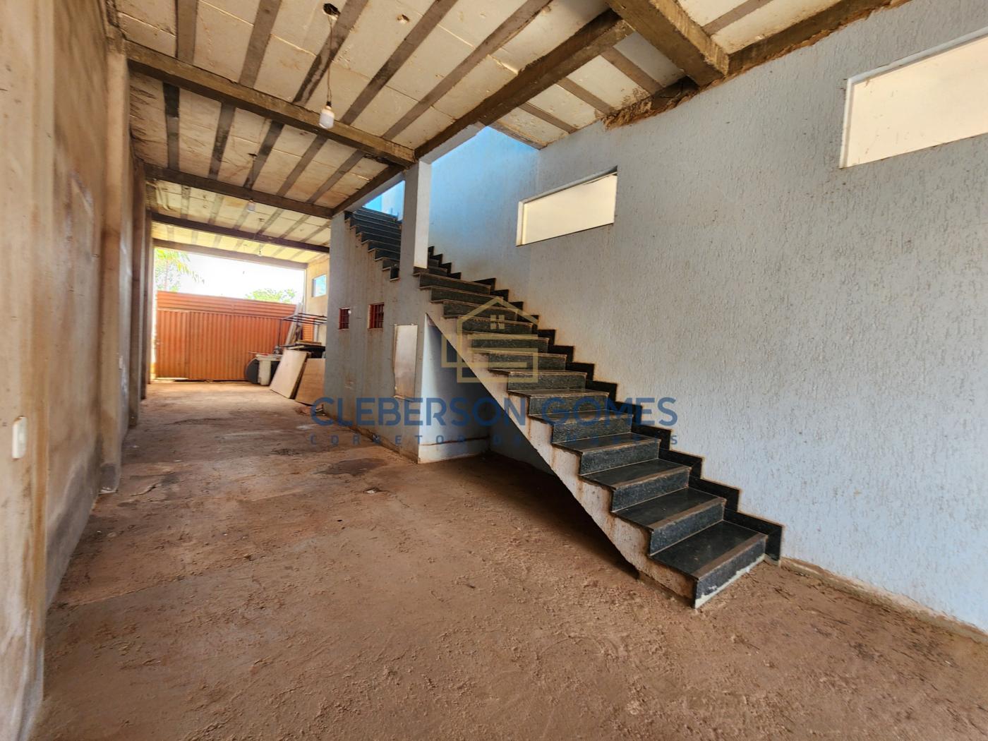 Casa à venda com 4 quartos, 840m² - Foto 6