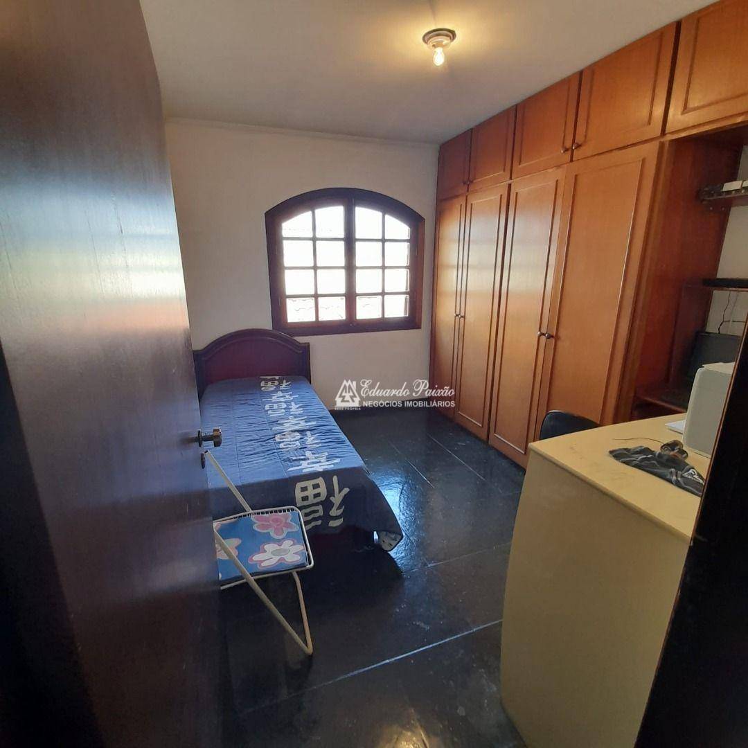 Sobrado à venda com 5 quartos, 290m² - Foto 13