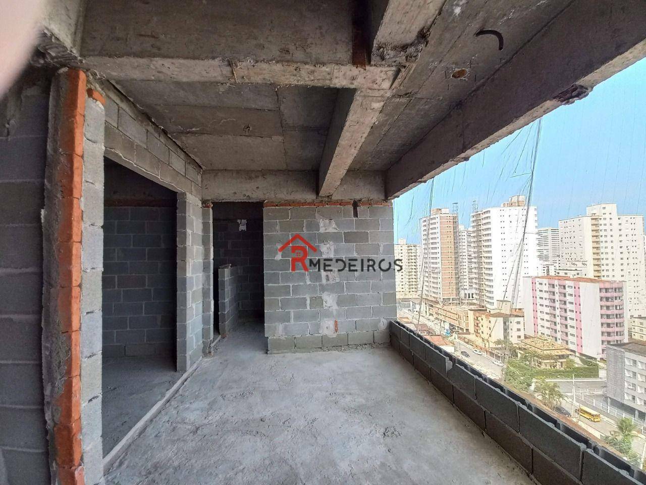 Apartamento à venda com 2 quartos, 79m² - Foto 4