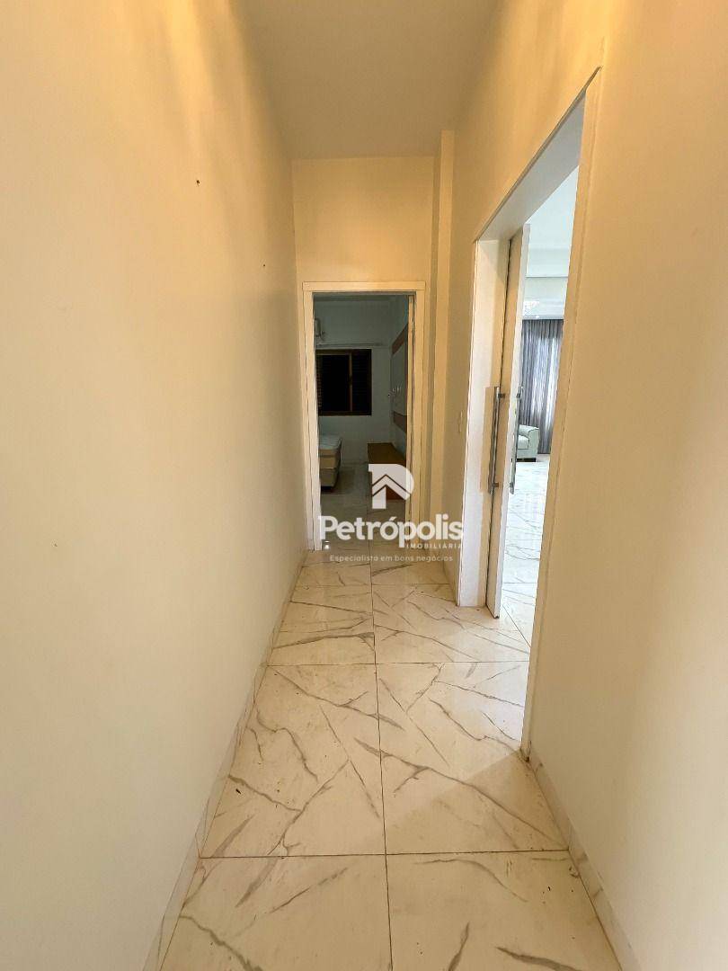 Apartamento à venda com 3 quartos, 169m² - Foto 11