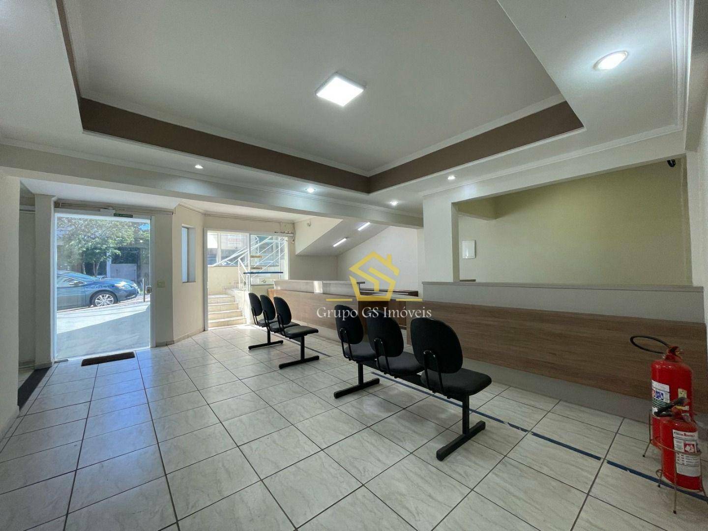 Prédio Inteiro para alugar, 680m² - Foto 1