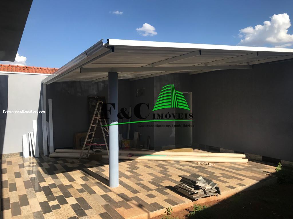 Casa à venda com 3 quartos, 250m² - Foto 6