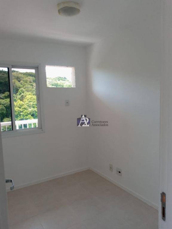 Apartamento à venda com 3 quartos, 69m² - Foto 8