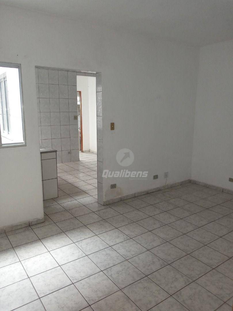 Apartamento para alugar com 1 quarto, 50m² - Foto 1