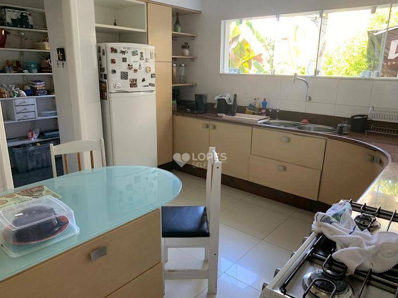 Casa de Condomínio à venda com 4 quartos, 420m² - Foto 20