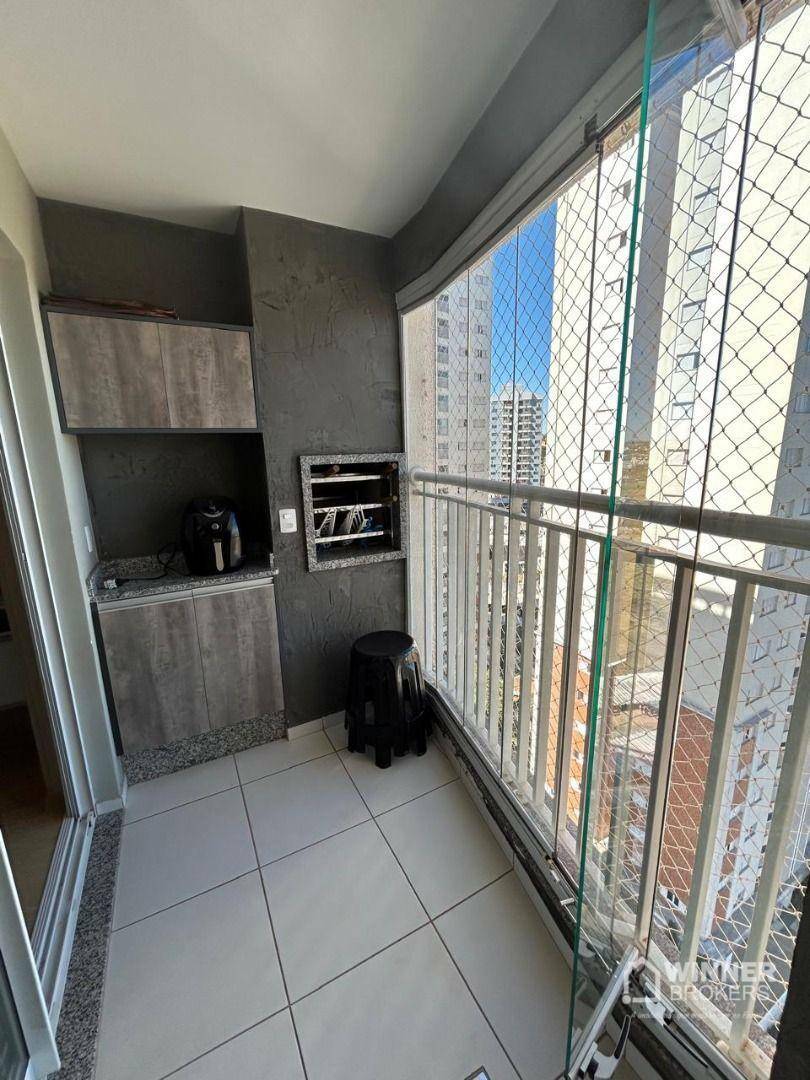 Apartamento à venda com 2 quartos, 61m² - Foto 13