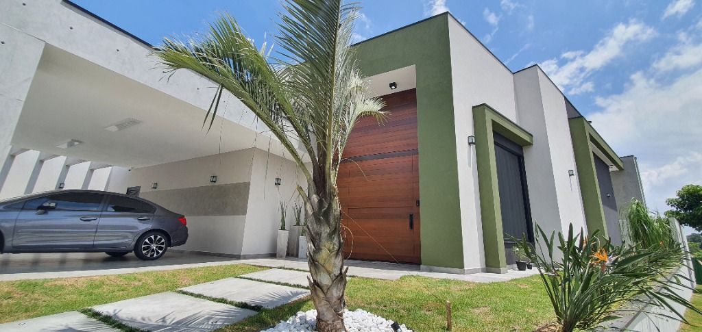 Casa de Condomínio à venda com 4 quartos, 342m² - Foto 1