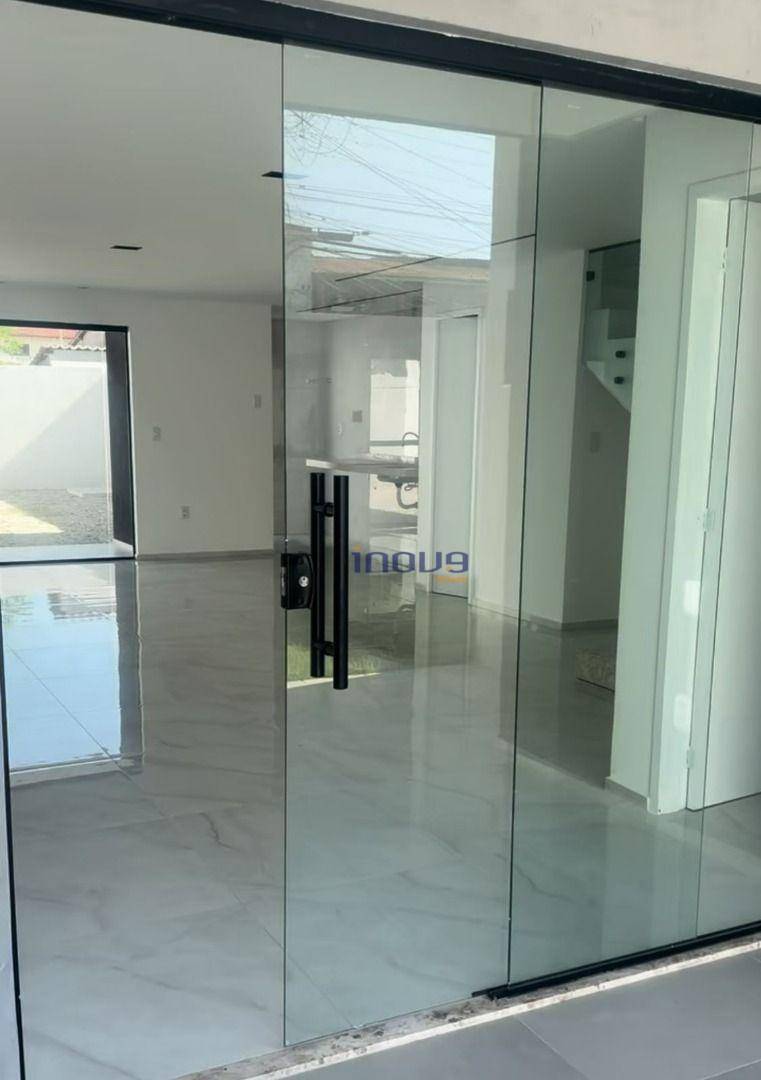 Casa, 4 quartos, 130 m² - Foto 1