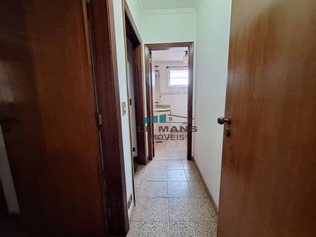 Apartamento à venda com 2 quartos, 68m² - Foto 7