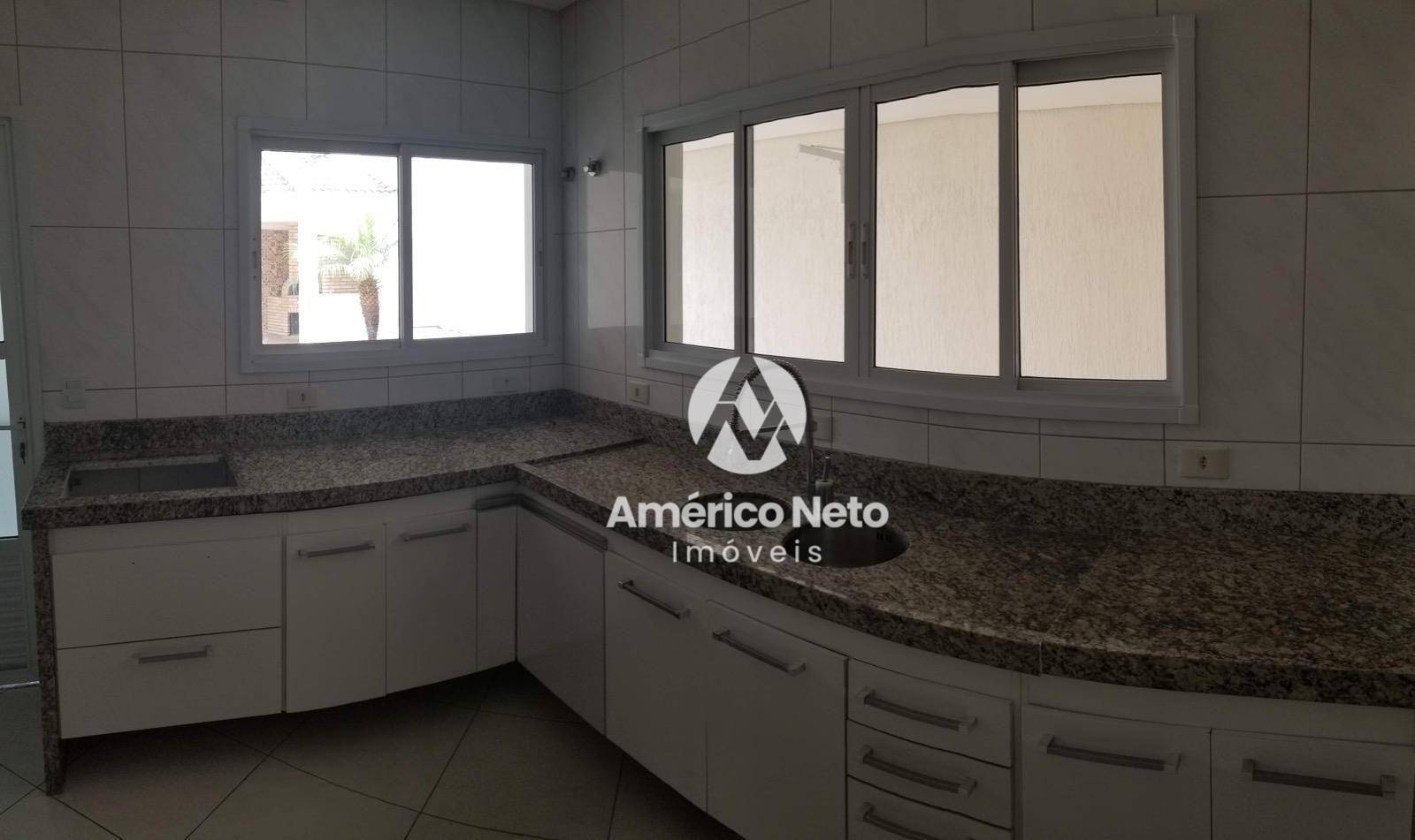 Casa à venda e aluguel com 3 quartos, 340m² - Foto 8