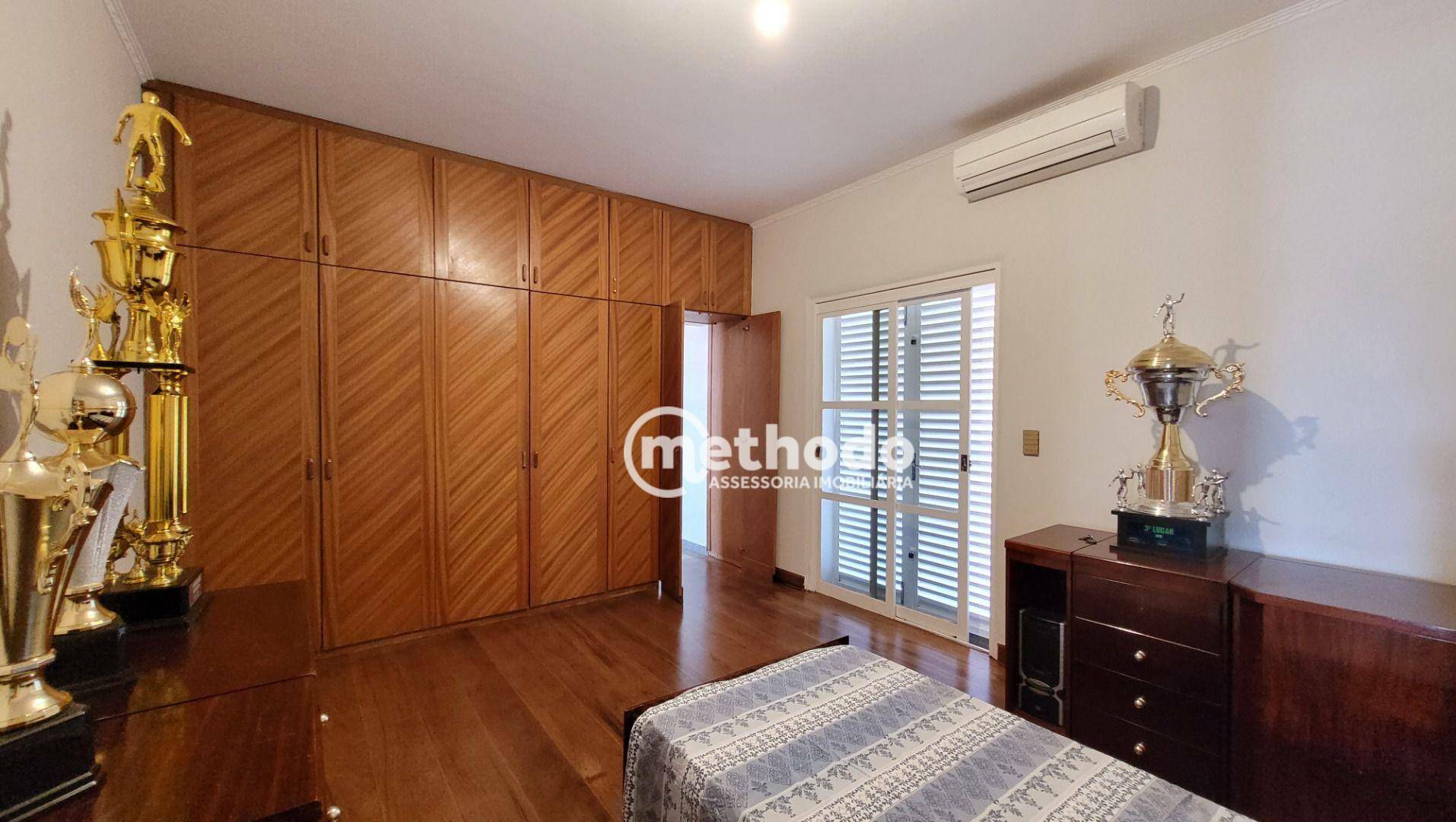 Casa à venda com 4 quartos, 500m² - Foto 40