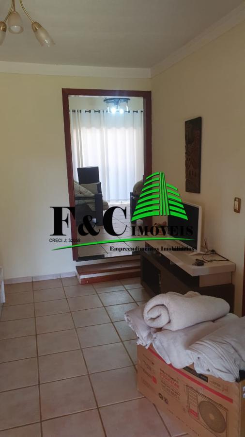 Chácara à venda com 5 quartos, 1000m² - Foto 22