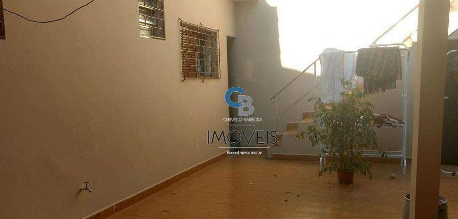 Casa à venda com 2 quartos, 150m² - Foto 15