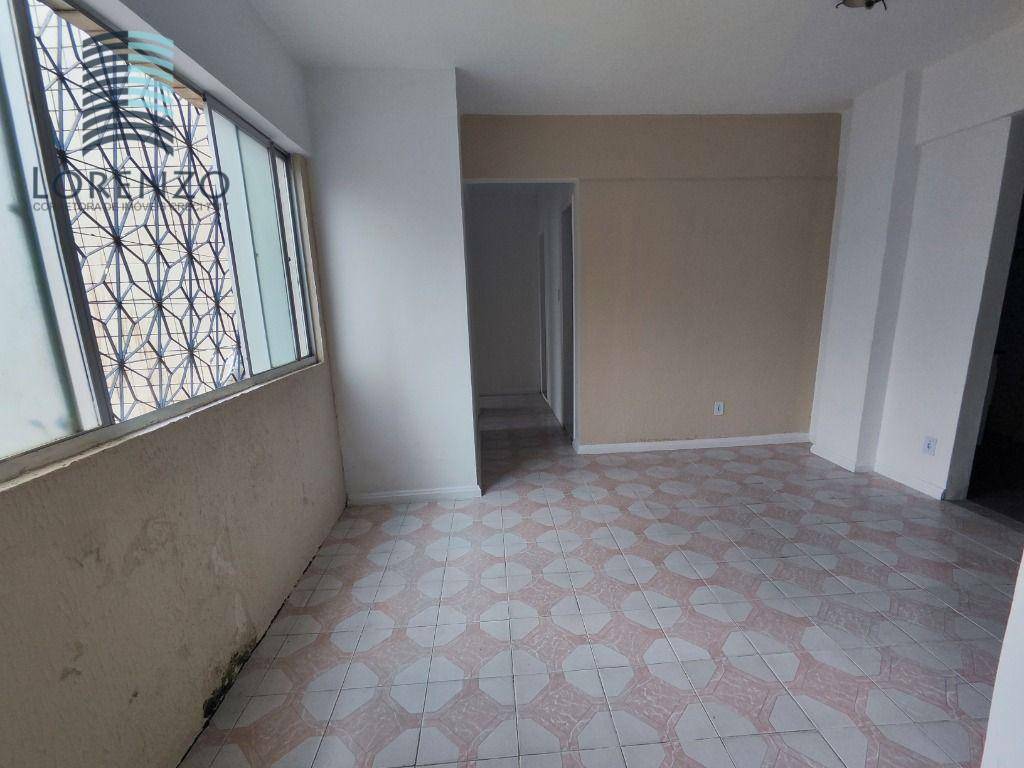 Apartamento à venda com 3 quartos, 70m² - Foto 8