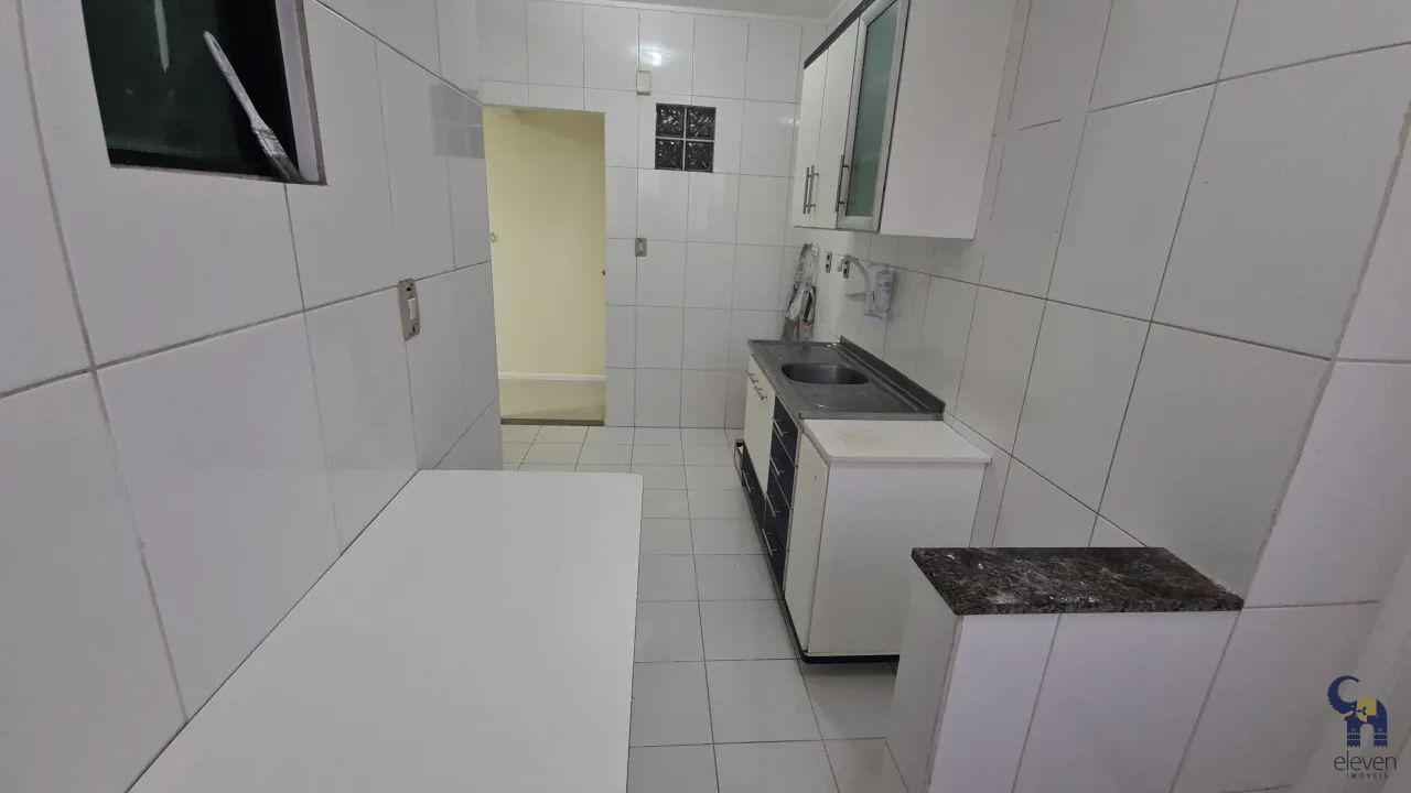 Apartamento à venda com 3 quartos, 77m² - Foto 6