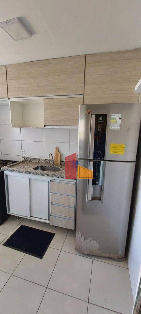 Apartamento à venda com 2 quartos, 50m² - Foto 2