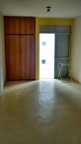 Apartamento à venda com 1 quarto, 37m² - Foto 1