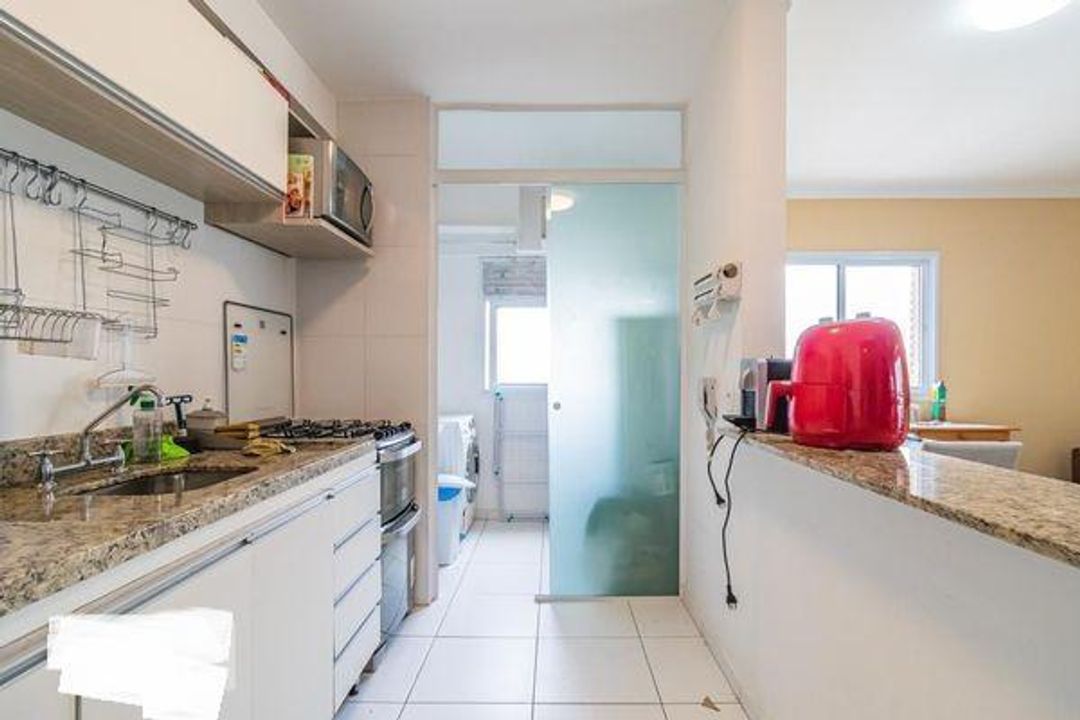 Apartamento à venda com 3 quartos, 83m² - Foto 19