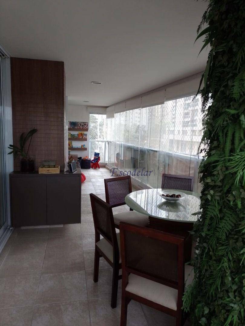 Apartamento à venda com 4 quartos, 210m² - Foto 5