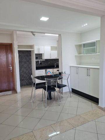 Apartamento para alugar com 2 quartos, 90m² - Foto 9