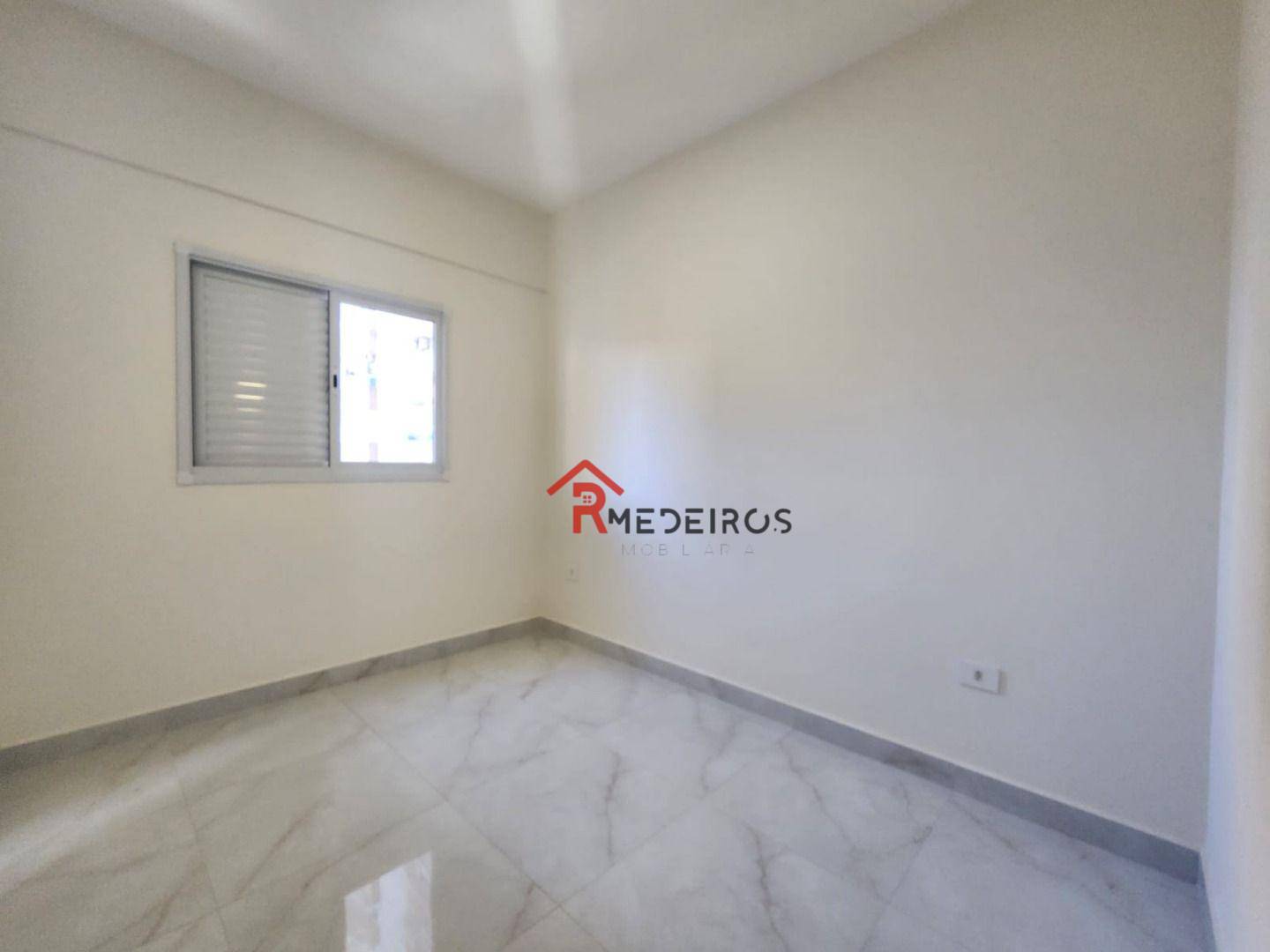 Apartamento à venda com 2 quartos, 61m² - Foto 11