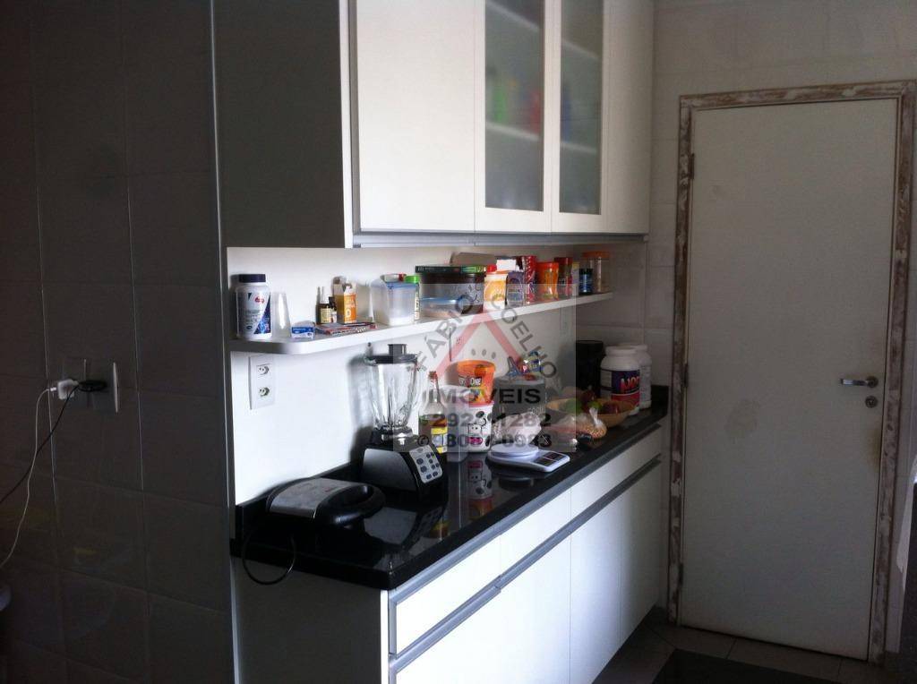 Apartamento à venda com 4 quartos, 149m² - Foto 26