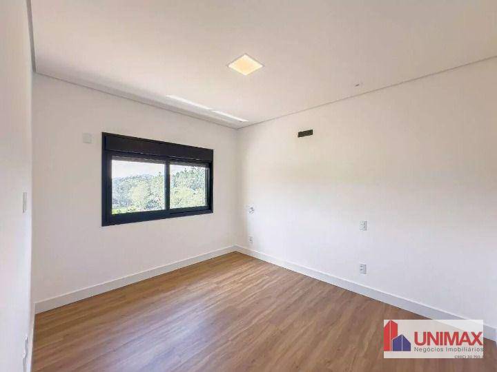 Casa de Condomínio à venda com 4 quartos, 390m² - Foto 11