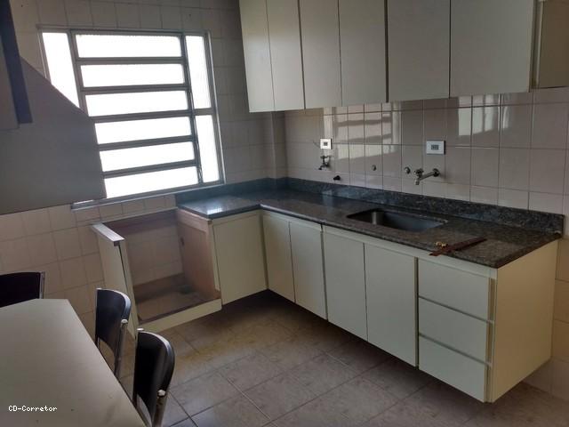 Apartamento à venda com 2 quartos, 65m² - Foto 11