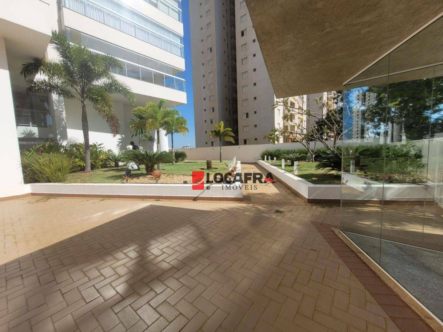 Apartamento à venda com 3 quartos, 245m² - Foto 6