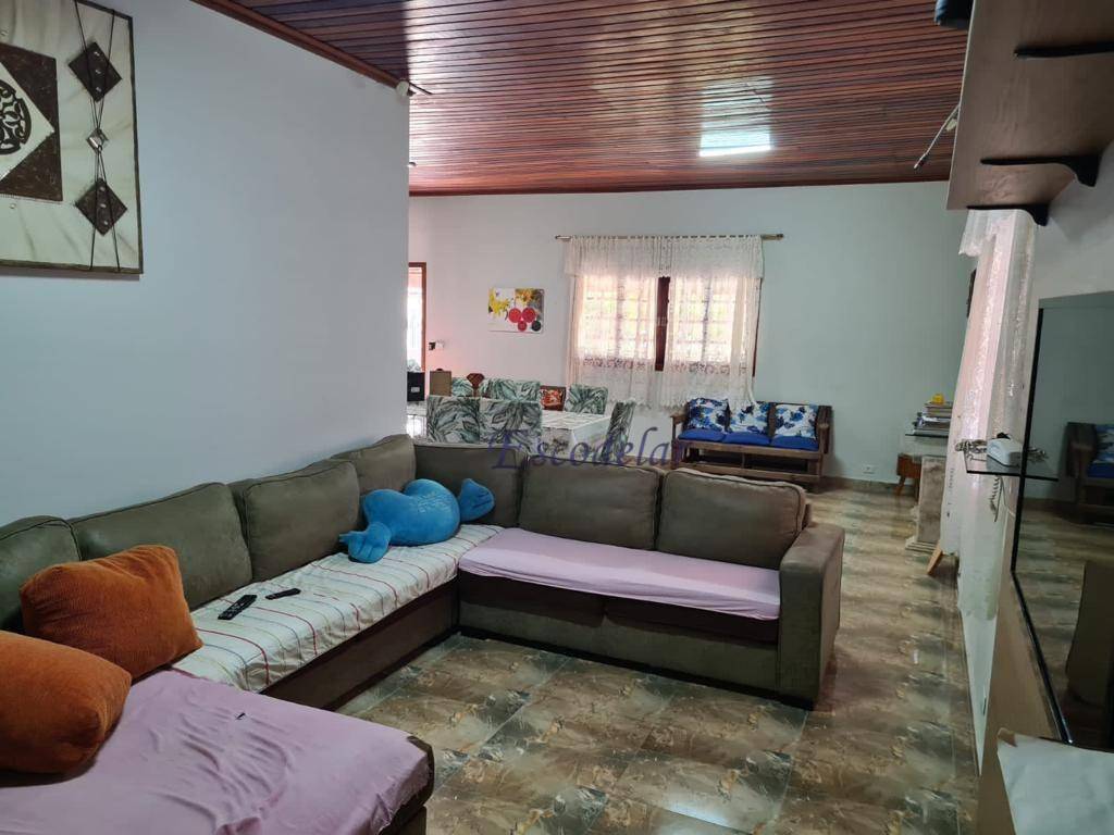 Chácara à venda com 4 quartos, 450m² - Foto 2