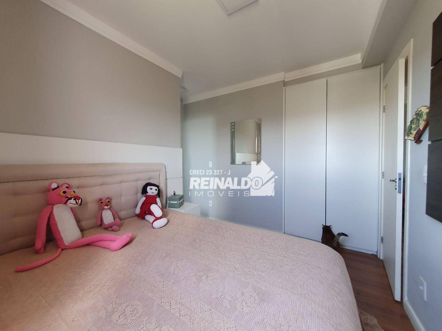 Apartamento à venda com 2 quartos, 62m² - Foto 8