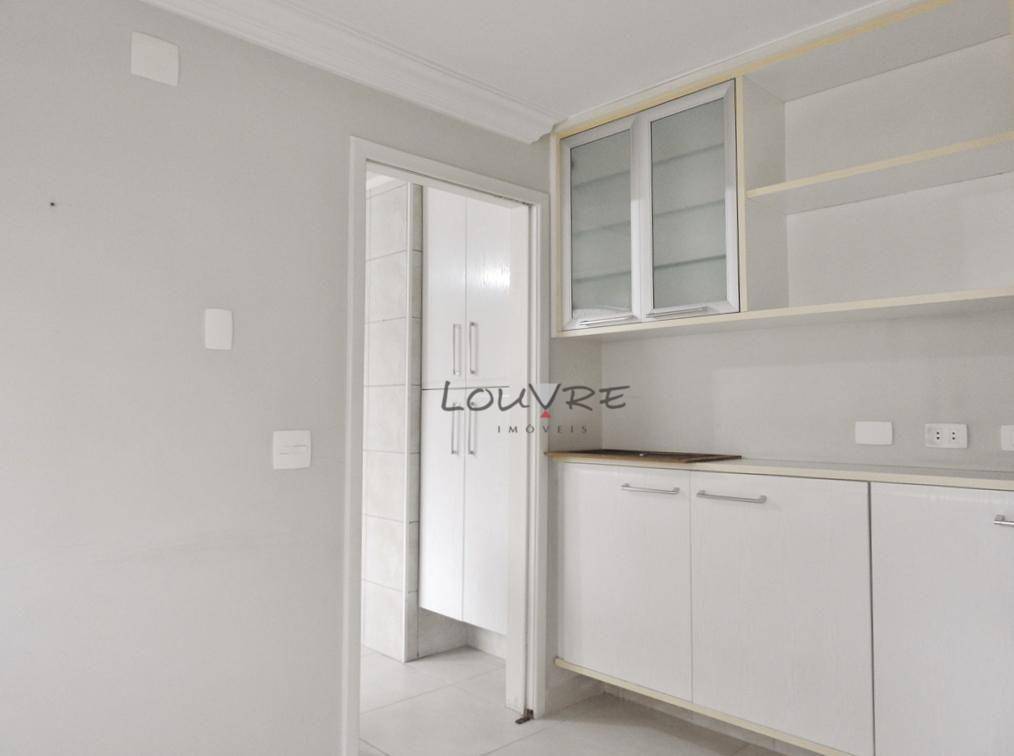 Apartamento à venda com 4 quartos, 206m² - Foto 21