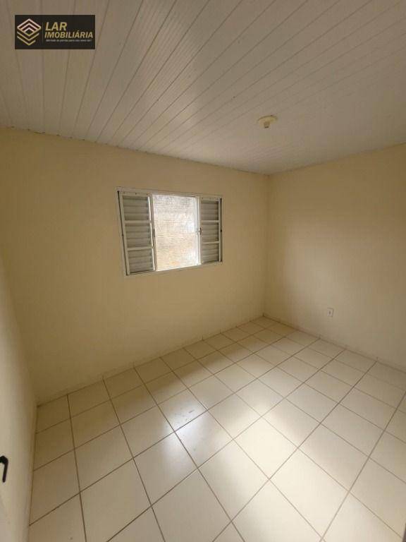 Casa para alugar com 3 quartos, 140m² - Foto 6