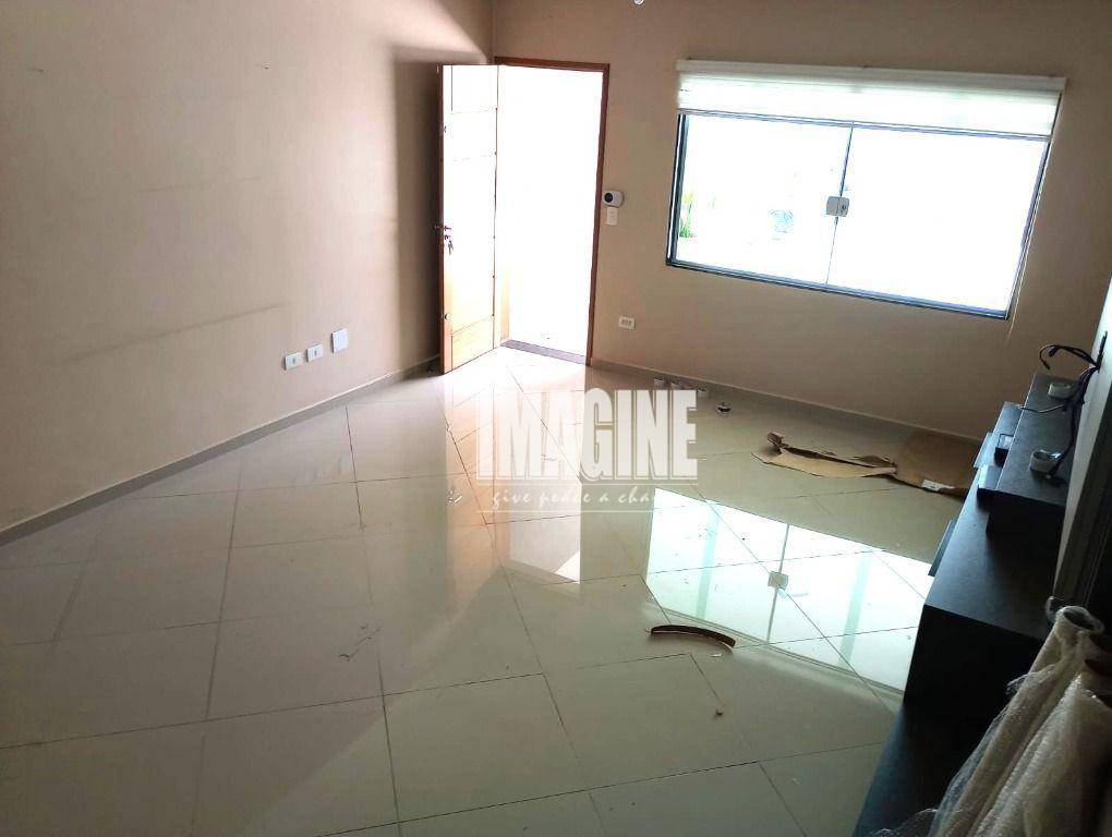 Sobrado à venda com 3 quartos, 163m² - Foto 4