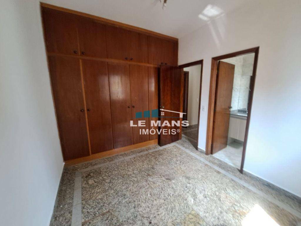 Apartamento para alugar com 3 quartos, 88m² - Foto 15