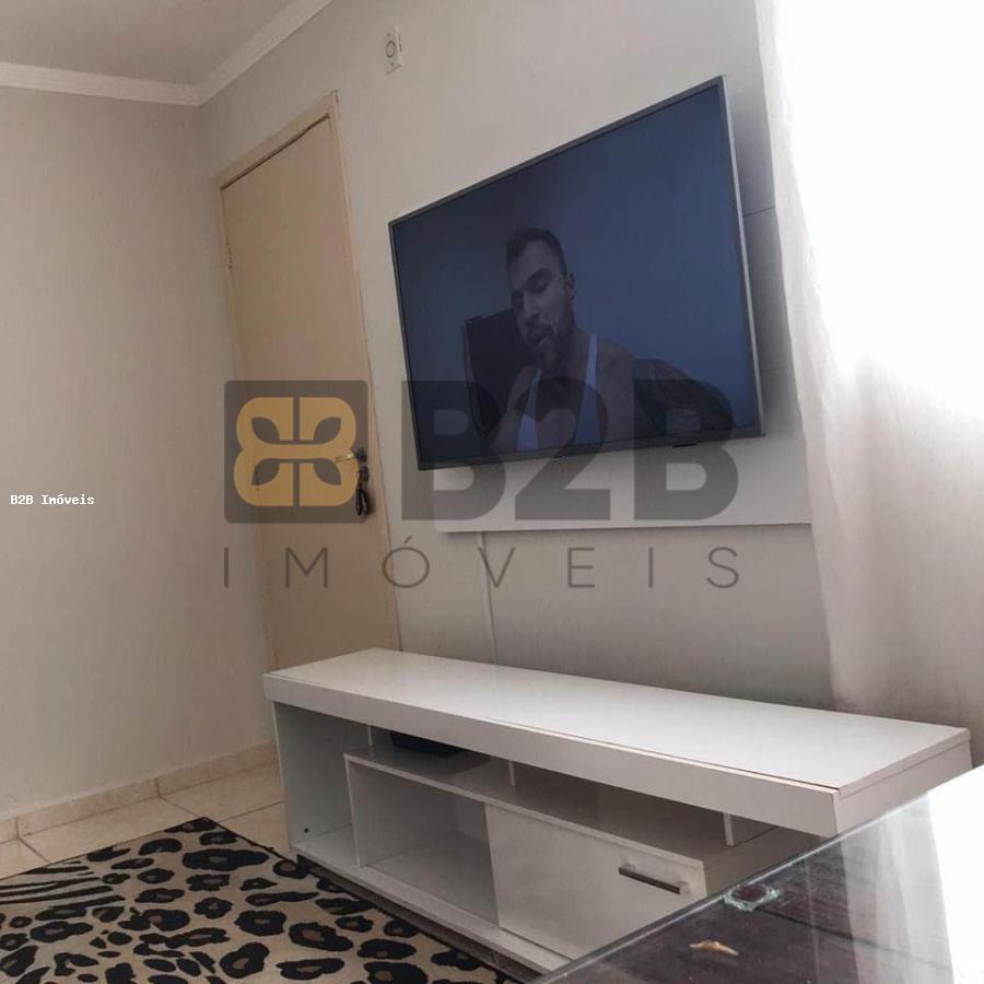 Apartamento à venda com 2 quartos, 48m² - Foto 2