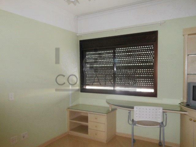 Apartamento à venda com 4 quartos, 240m² - Foto 5