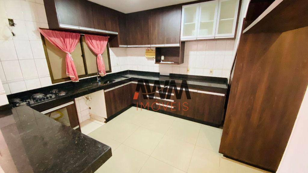 Sobrado à venda com 4 quartos, 208m² - Foto 11